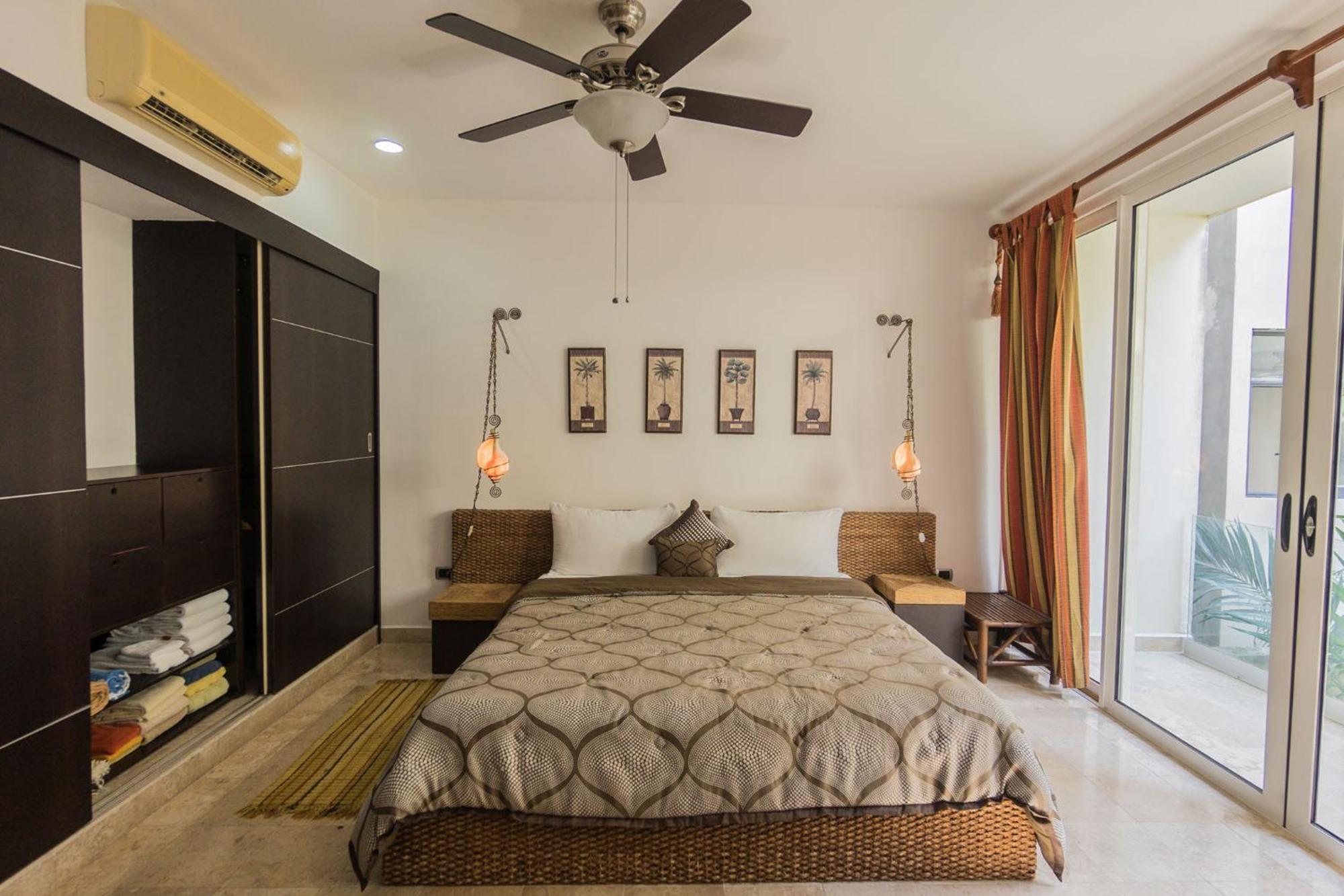 Playa Village Condo By Bvr Playa del Carmen Esterno foto